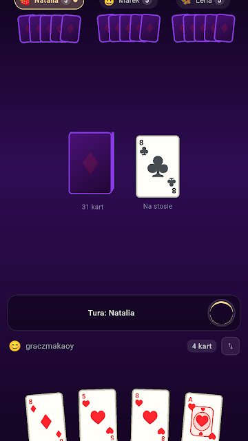 Makao gameplay: table and hand
